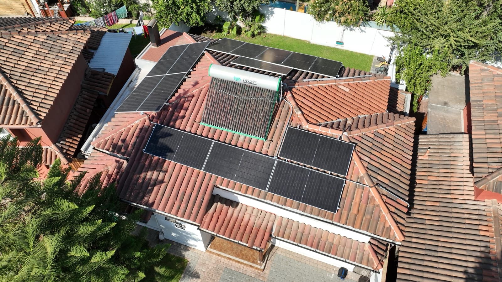 Instalación solar en Huechuraba, RM